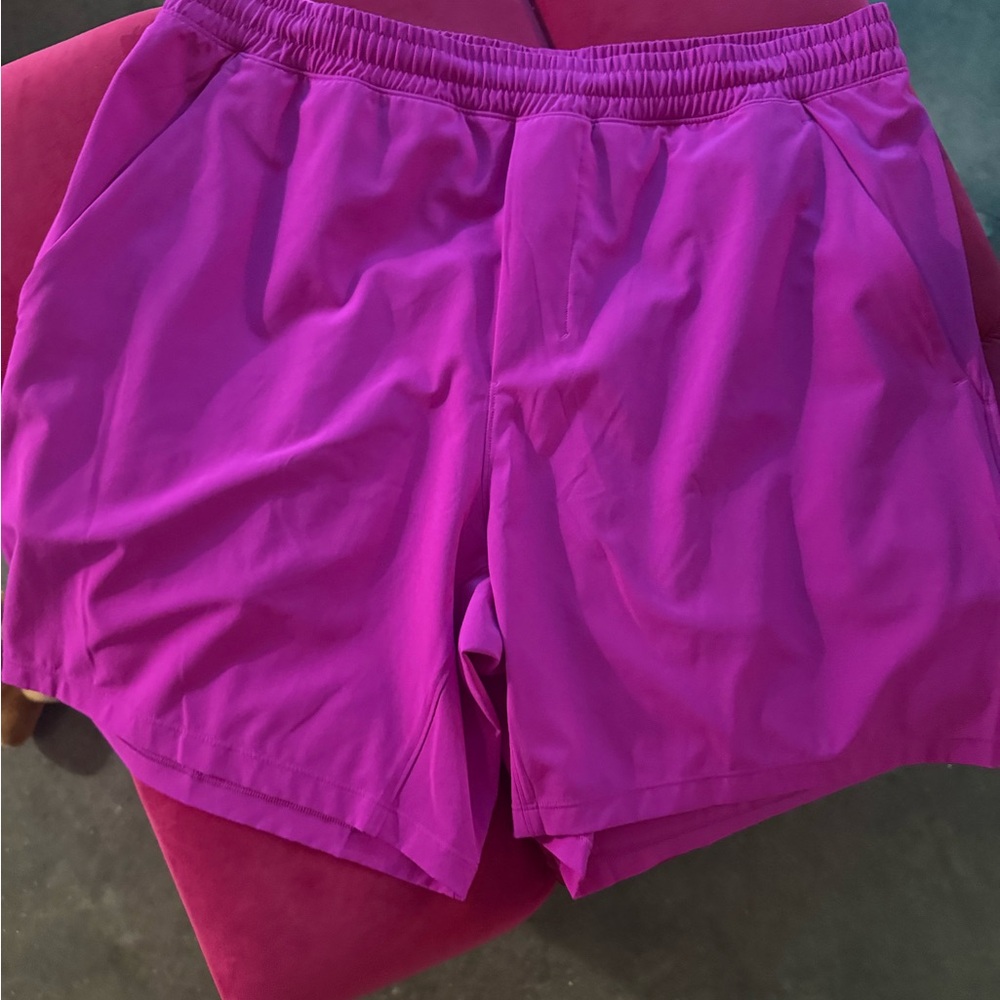 Men's Lululemon Pace Breaker Linerless 7" Shorts